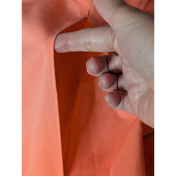 COLUMBIA Womens button up Outdoorsy Shirt Medium GorpCore hiking granolagirl - Picture 10 of 11